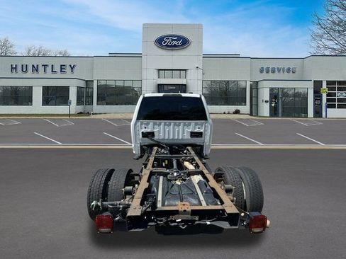 Used 2022 Ford F450 XL w/ Power Equipment Group AWD/4WD image 5