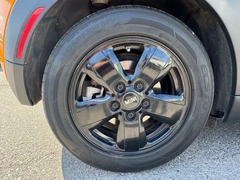 Used 2015 MINI Cooper 2-Door Hardtop image 7
