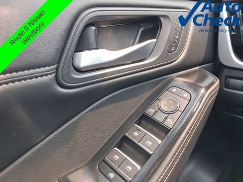 Used 2024 Nissan Rogue SL w/ SL Premium Package AWD/4WD image 24