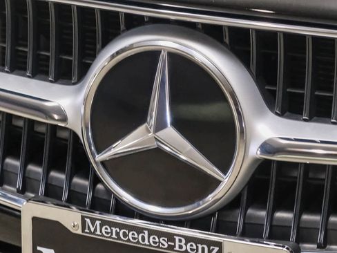 Certified 2023 Mercedes-Benz C 300 Sedan image 13