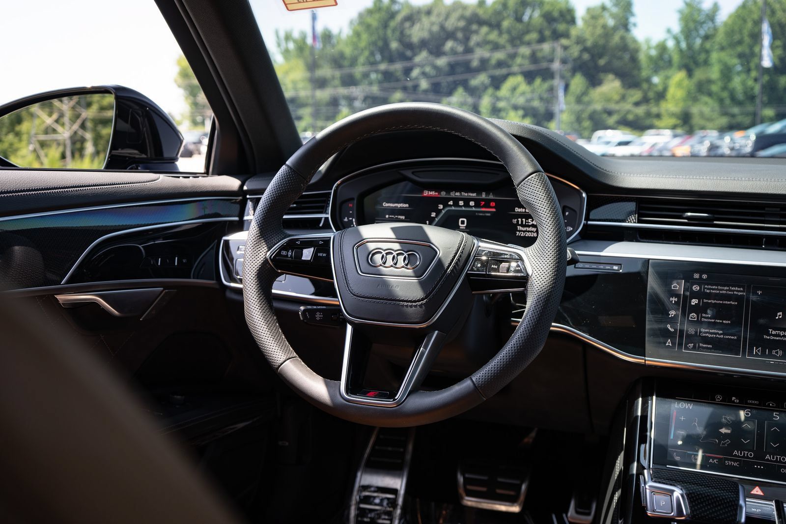 Used 2024 Audi S8 AWD/4WD image 53