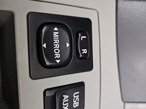 Used 2012 Toyota RAV4 Base image 23