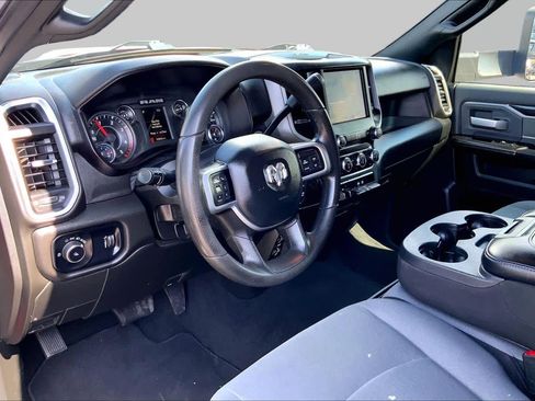 Used 2022 RAM 2500 Big Horn AWD/4WD image 16