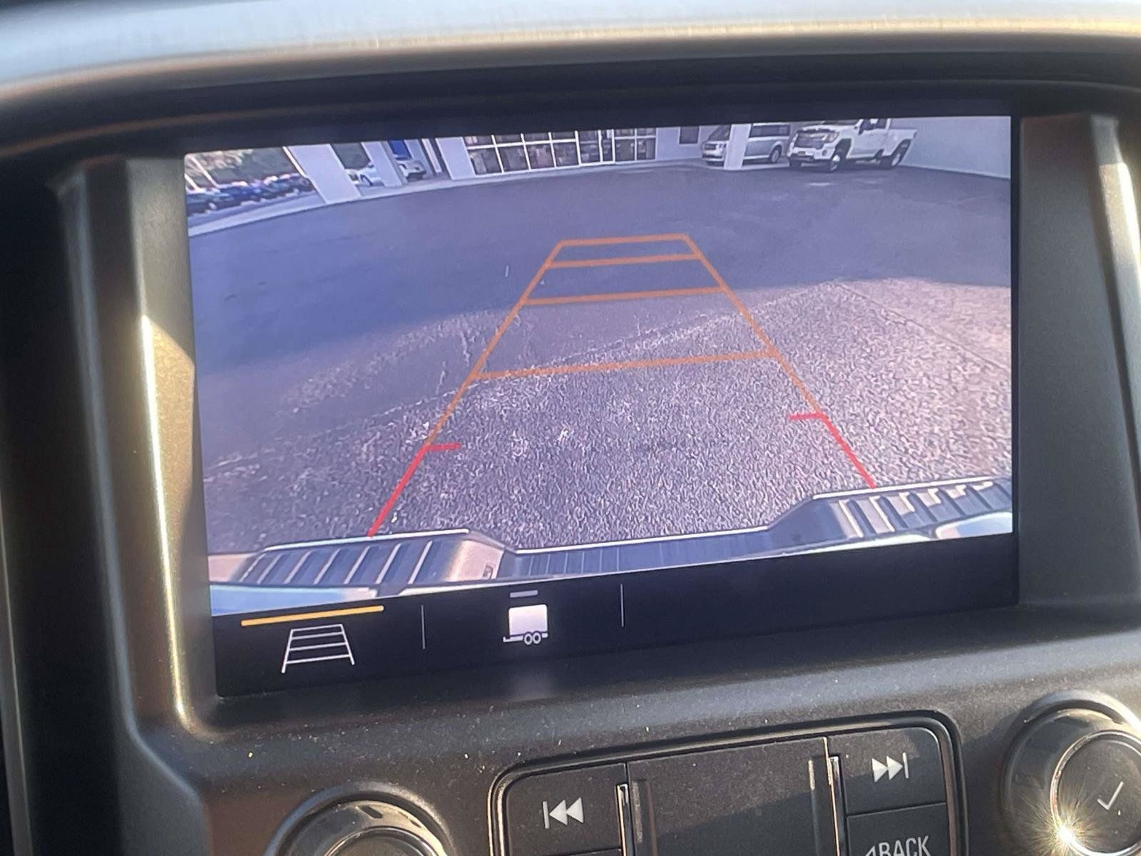 Certified 2020 GMC Canyon SLT w/ Driver Alert Package RWD image 20