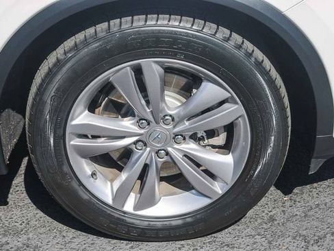 Used 2023 Acura MDX SH-AWD image 9