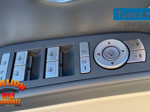 Used 2022 Genesis G80 2.5T w/ Advanced Package image 14