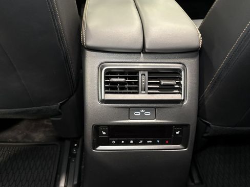Certified 2026 MAZDA CX-90 3.3 Turbo w/ Preferred Package AWD/4WD image 11