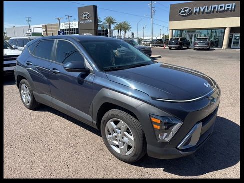 Used 2026 Hyundai Kona SE image 1