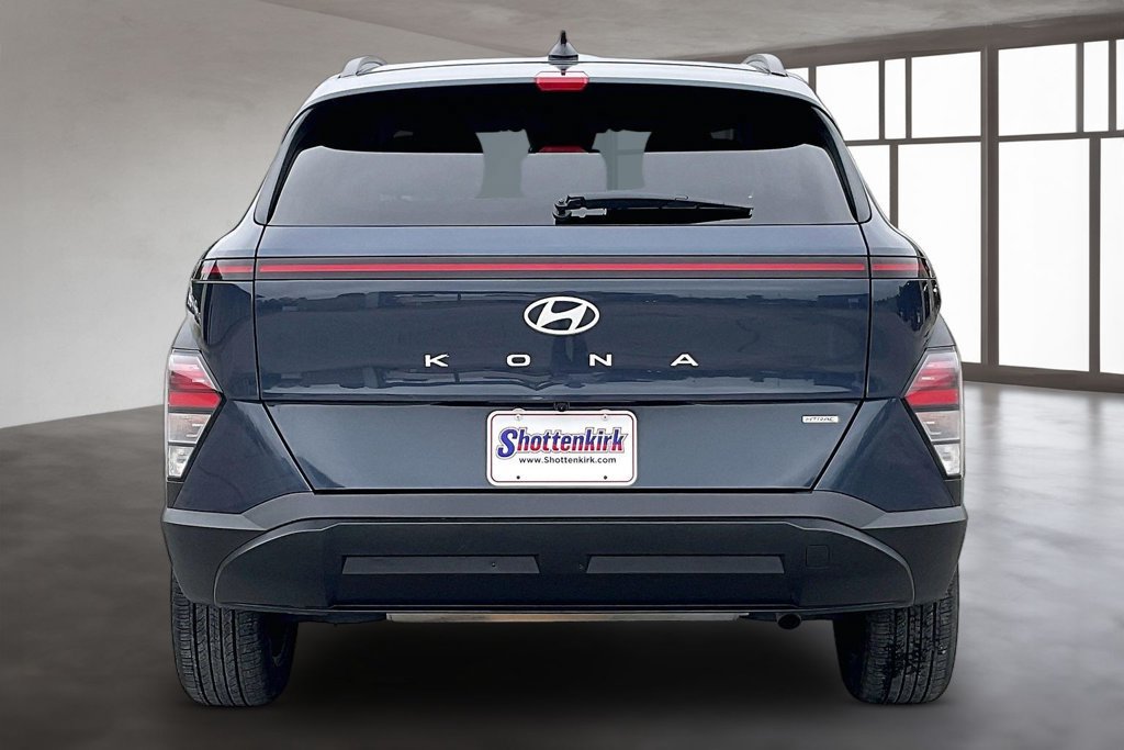 Used 2024 Hyundai Kona SEL AWD/4WD image 5