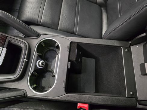 Used 2021 Porsche Cayenne Coupe image 27