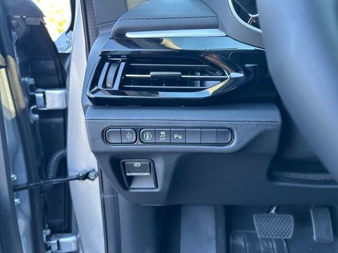 New 2026 Acura MDX SH-AWD image 19