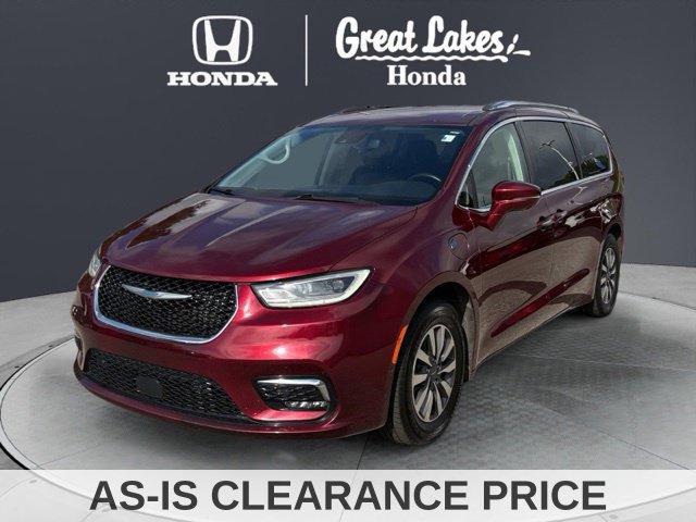 Used 2021 Chrysler Pacifica Touring-L FWD image 2