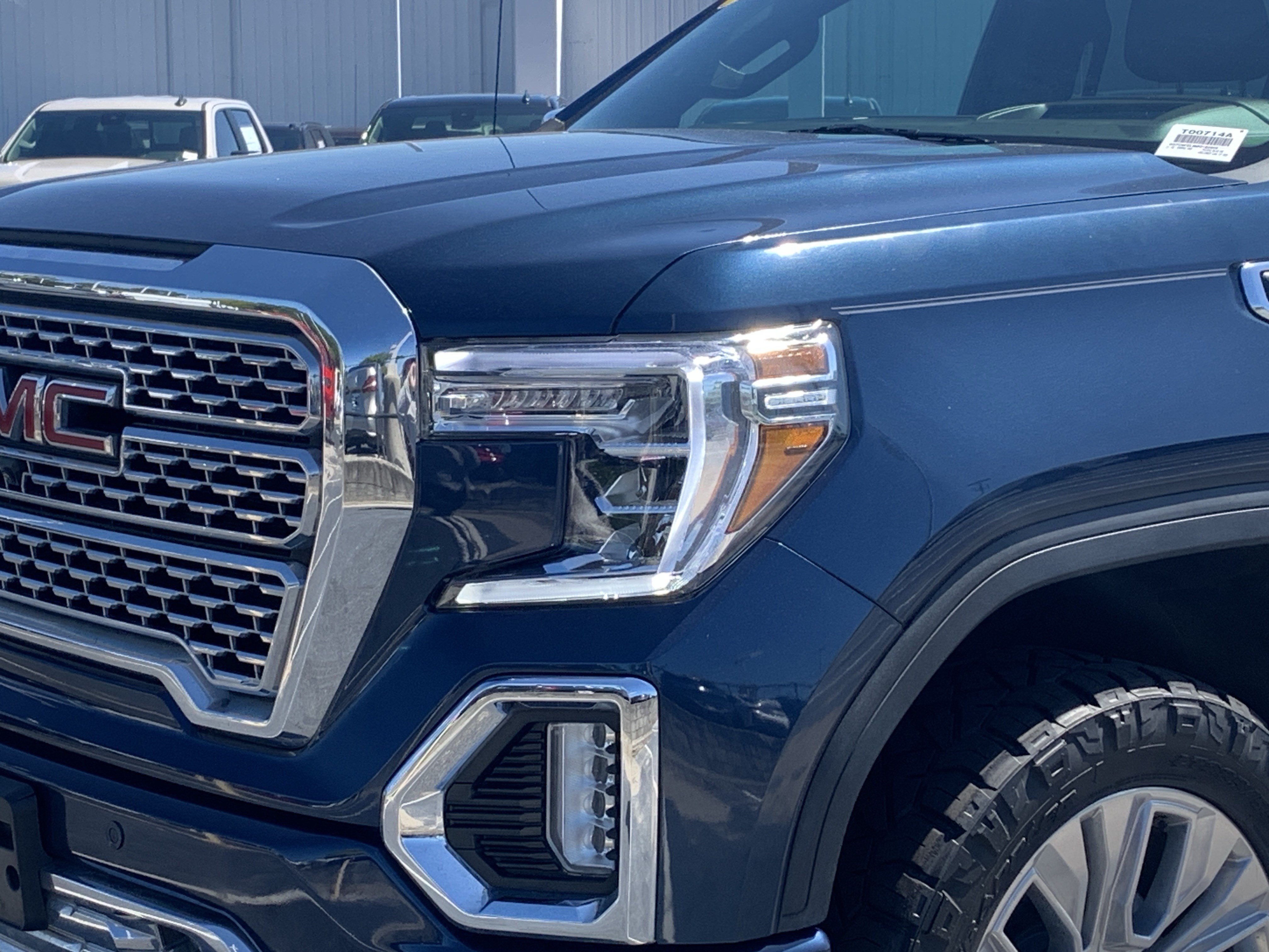 Used 2021 GMC Sierra 1500 Denali w/ Denali Ultimate Package AWD/4WD image 6