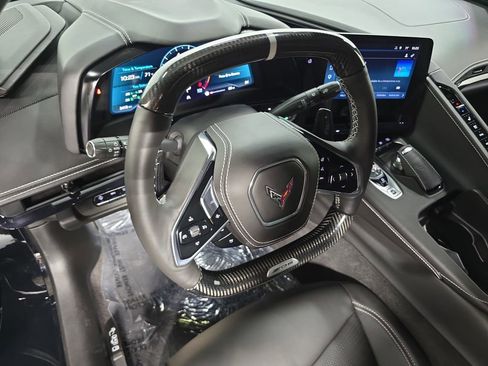 Used 2025 Chevrolet Corvette Z06 w/ Stealth Interior Trim Package RWD image 4