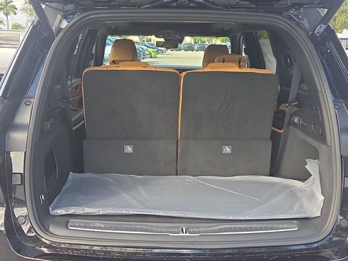 New 2025 Jeep Grand Cherokee L Summit AWD/4WD image 13