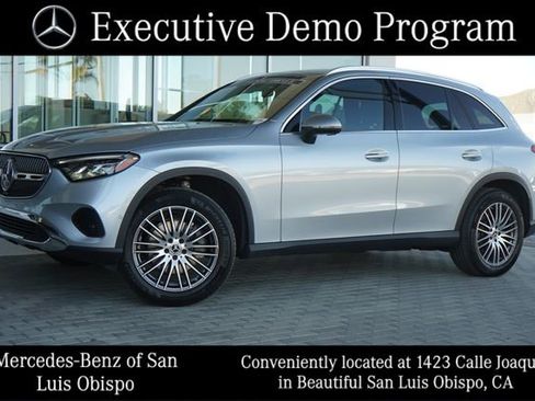 Used 2026 Mercedes-Benz GLC 300 image 4