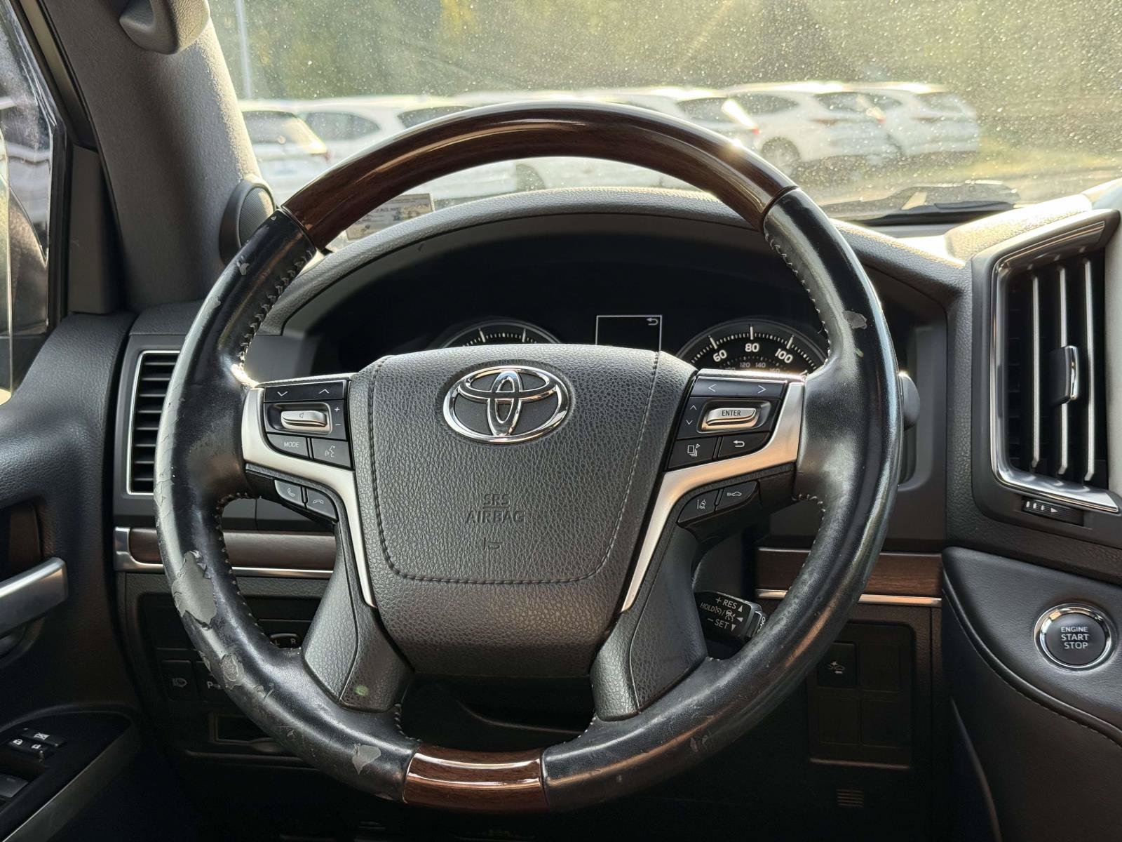 Used 2017 Toyota Land Cruiser AWD/4WD image 9