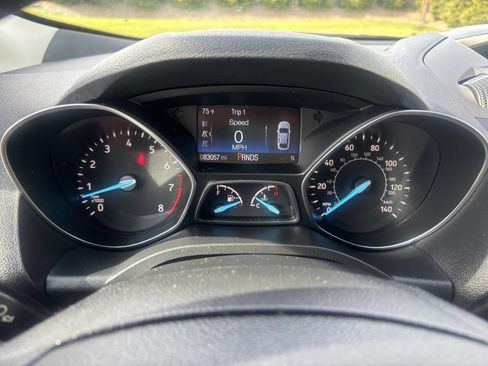 Used 2018 Ford Escape S FWD image 12