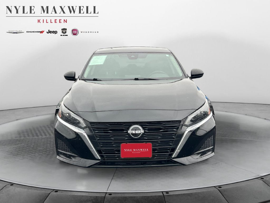 Used 2024 Nissan Altima 2.5 SV FWD image 18