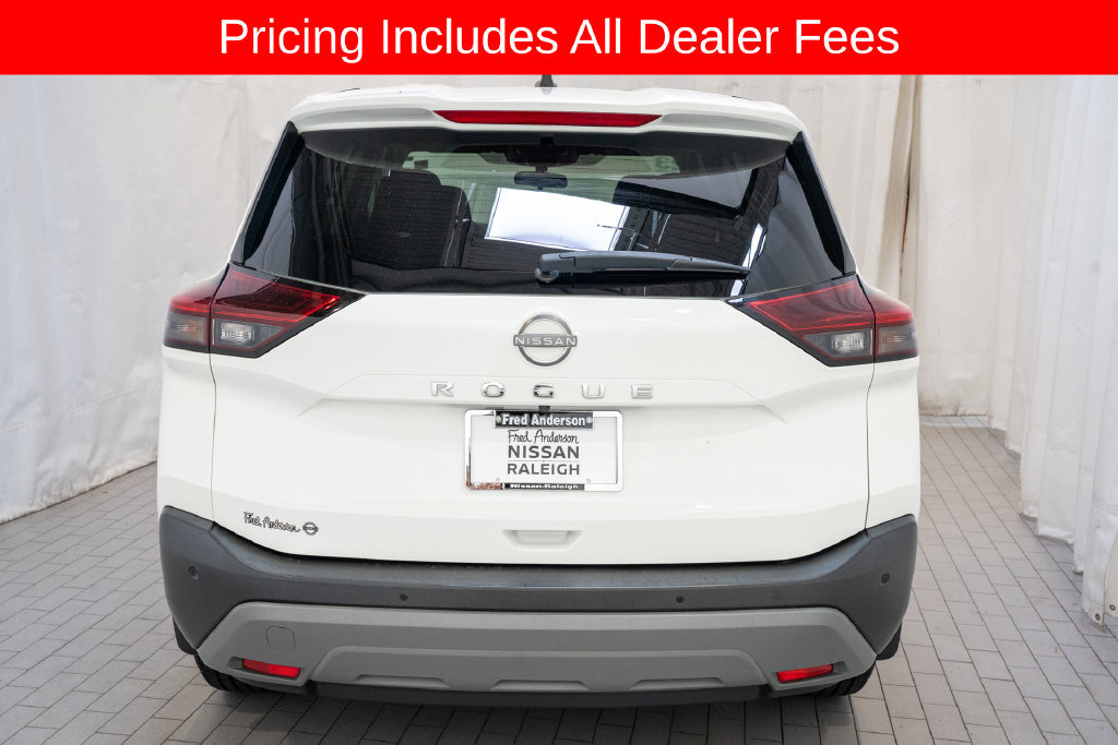 Used 2023 Nissan Rogue S FWD image 4