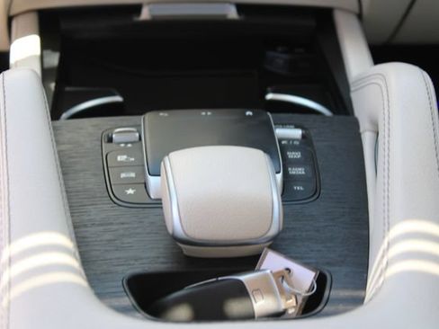 Used 2022 Mercedes-Benz GLE 350 image 16