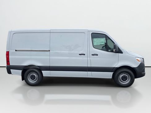 New 2026 Mercedes-Benz Sprinter 2500 image 6
