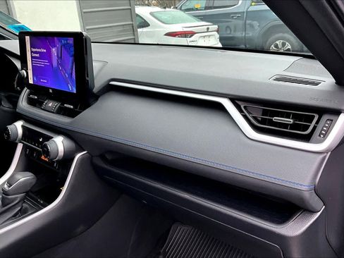 Used 2024 Toyota RAV4 XSE w/ Advanced Technology Package image 18