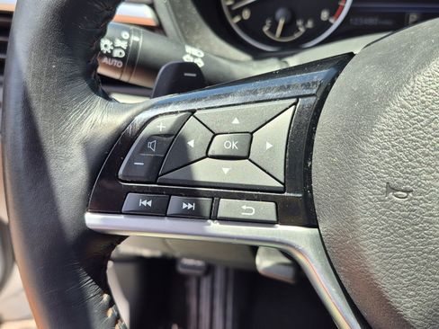 Used 2019 Nissan Altima 2.5 SR FWD image 29