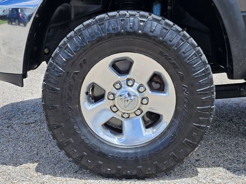 Used 2016 RAM 2500 Power Wagon w/ Luxury Group AWD/4WD image 12