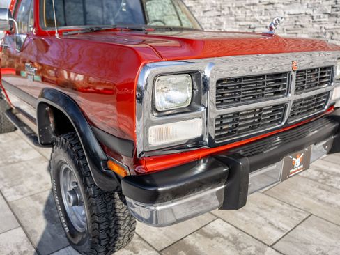 Used 1993 Dodge D/W Truck 250 image 22