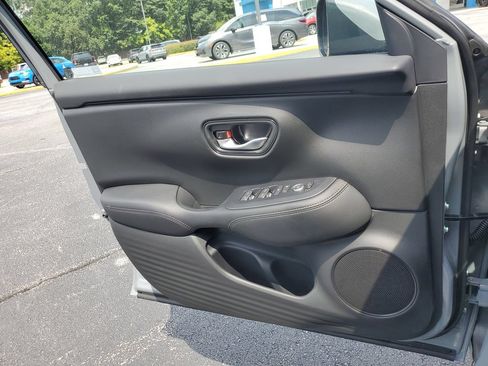 New 2027 Honda HR-V EX-L image 19