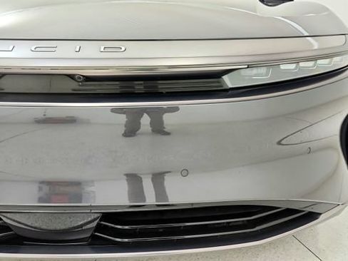 Used 2024 Lucid Air Touring AWD/4WD image 25