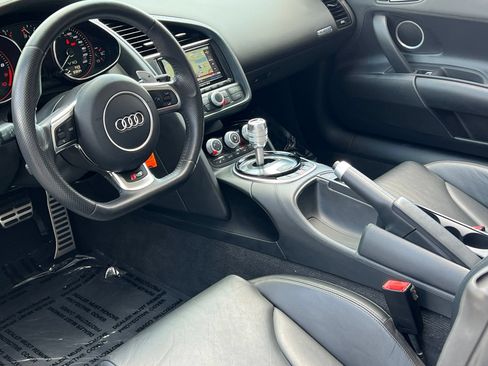 Used 2015 Audi R8 V10 AWD/4WD image 2