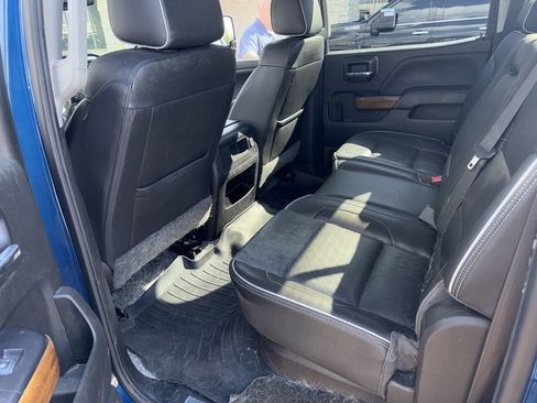 Used 2018 Chevrolet Silverado 2500 High Country w/ Duramax Plus Package AWD/4WD image 7