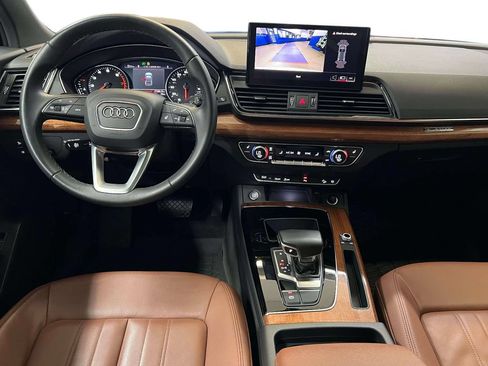 Used 2023 Audi Q5 2.0T Premium w/ Convenience Package AWD/4WD image 10
