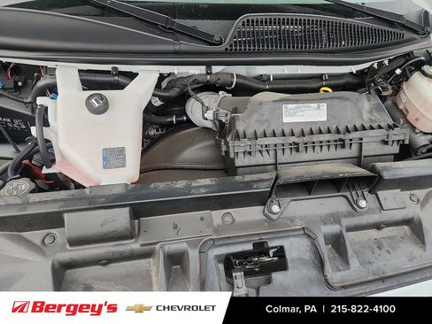 Used 2024 GMC Savana 2500 w/ Driver Convenience Package image 31