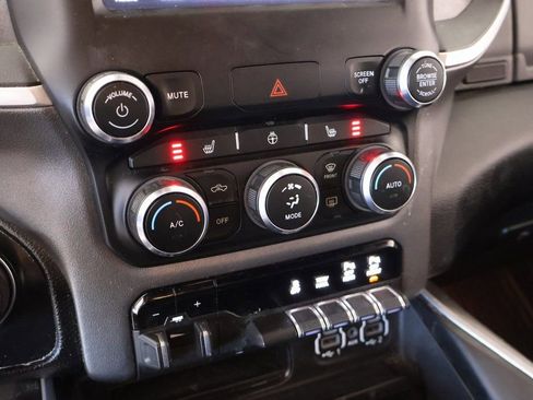 Used 2021 RAM 1500 Big Horn image 7
