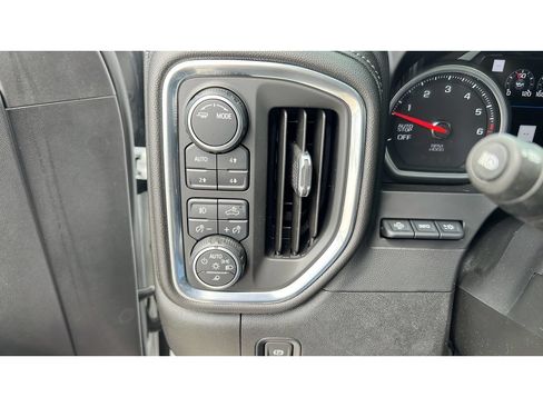 Certified 2021 Chevrolet Silverado 1500 LTZ w/ LTZ Premium Package AWD/4WD image 23