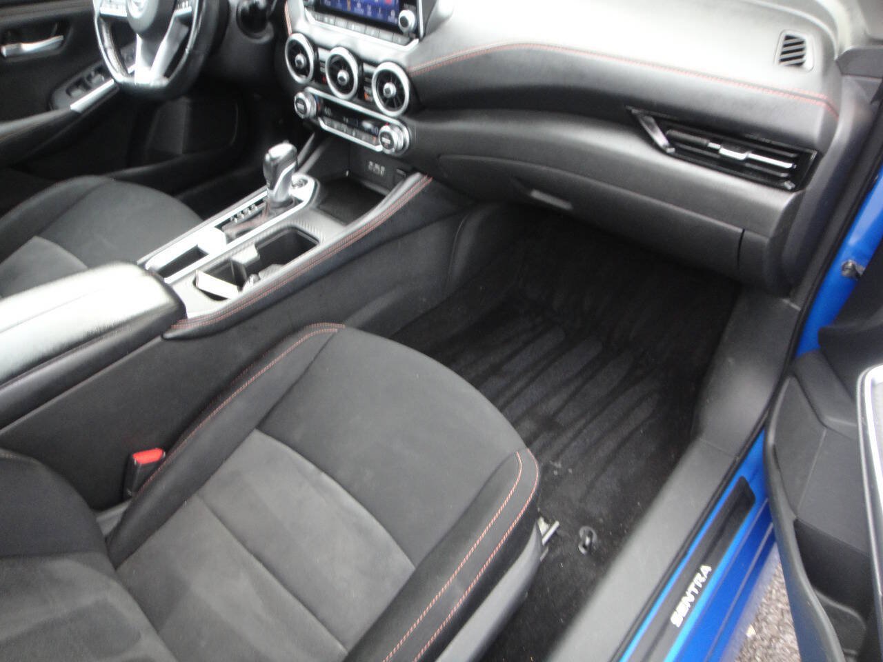 Used 2021 Nissan Sentra SR FWD image 13
