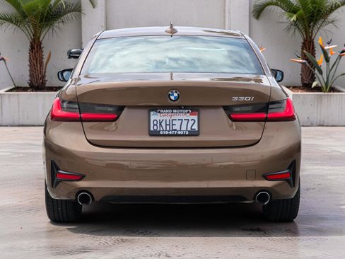 Used 2019 BMW 330i Sedan RWD image 6