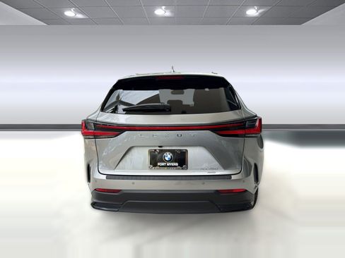 Used 2022 Lexus NX 350 AWD image 10