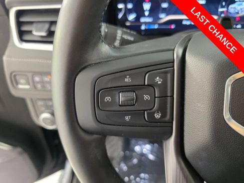 Used 2024 GMC Yukon Denali Ultimate AWD/4WD image 20