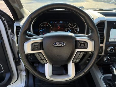 Used 2017 Ford F150 Lariat w/ Equipment Group 502A Luxury AWD/4WD image 18
