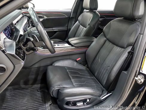 Used 2020 Audi A8 L 4.0T w/ Executive Package image 13