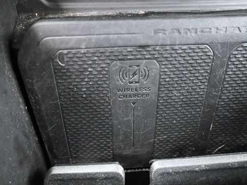 Used 2025 RAM 1500 Laramie image 30