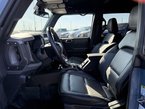 Used 2024 Ford Bronco Everglades image 5