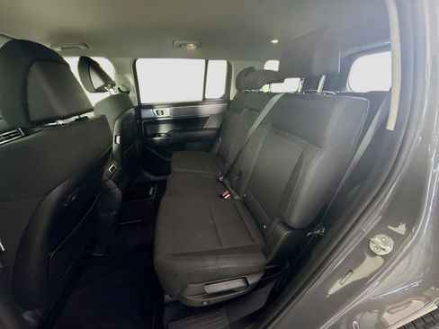 Used 2024 Hyundai Santa Fe SE FWD image 25