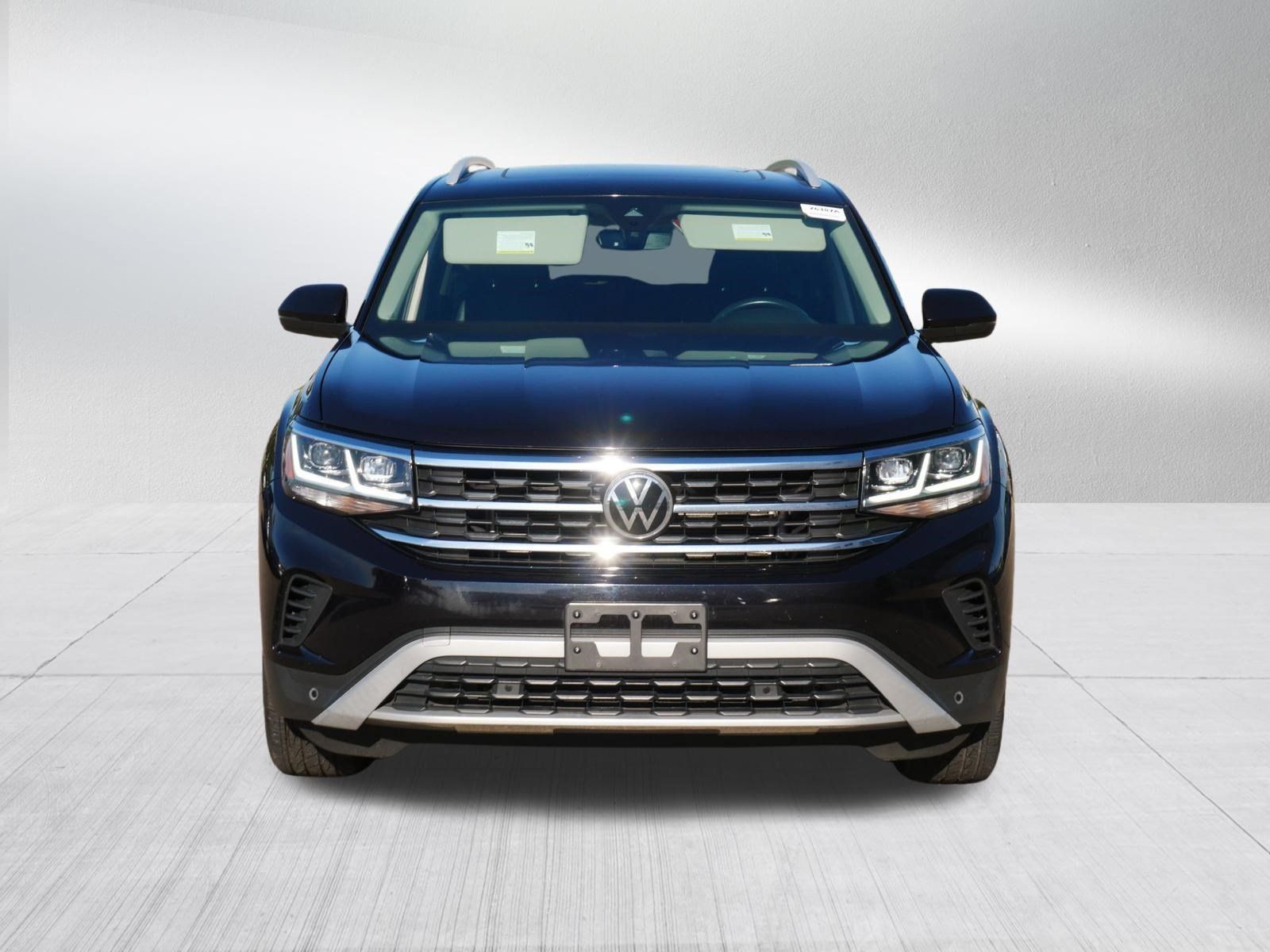 Used 2021 Volkswagen Atlas SEL AWD/4WD image 2