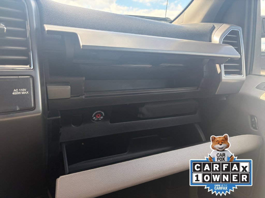 Used 2019 Ford F350 XLT w/ XLT Premium Package AWD/4WD image 34