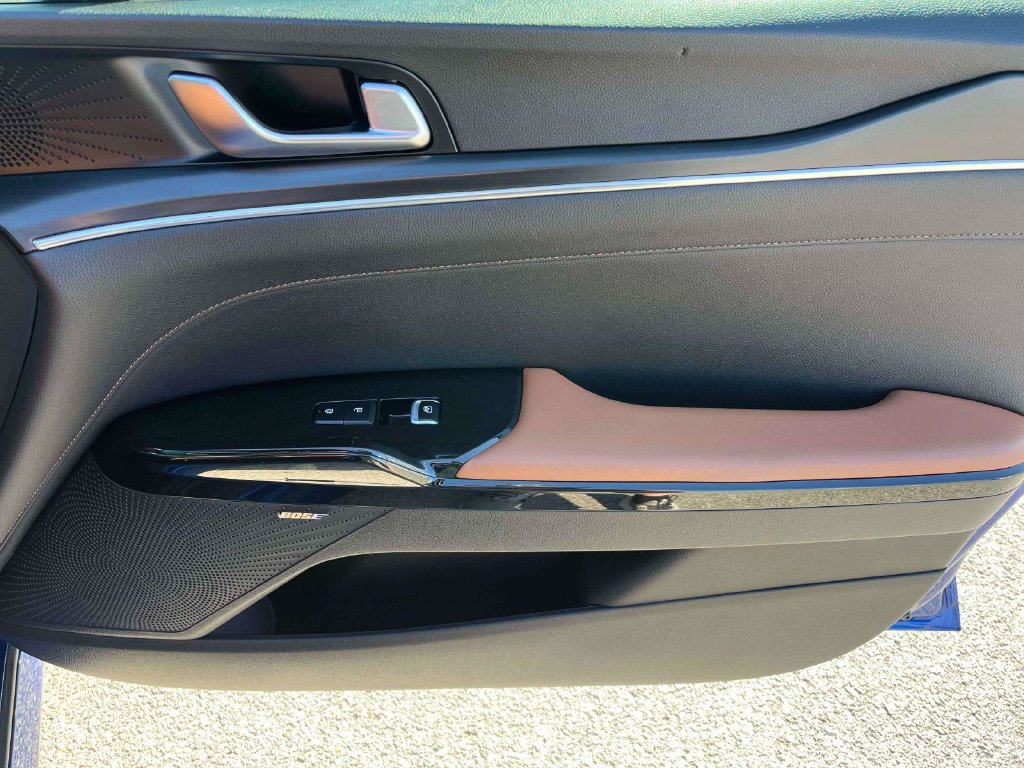 Used 2023 Kia K5 GT w/ GT1 Package FWD image 9